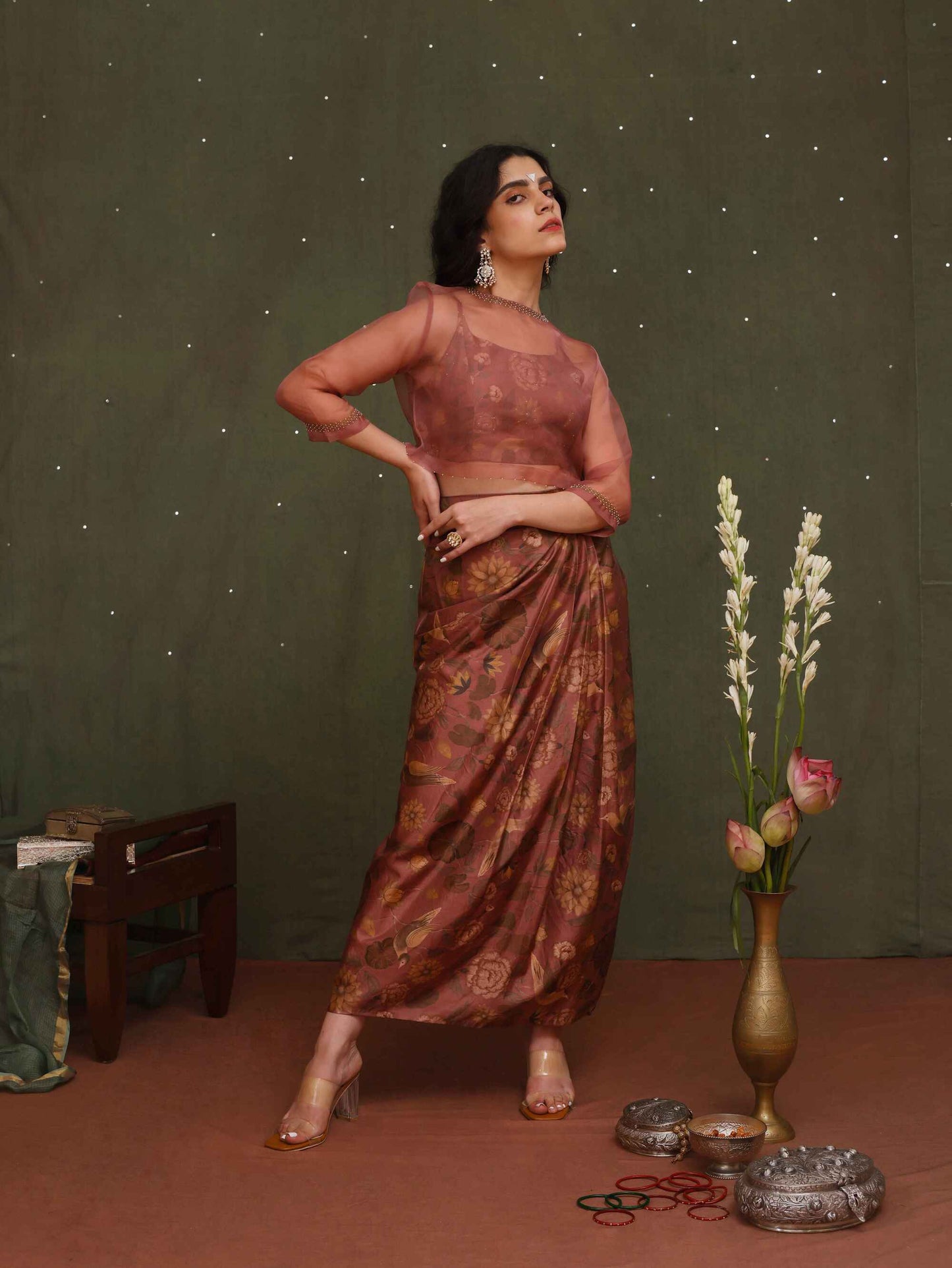 Akasha Outfit