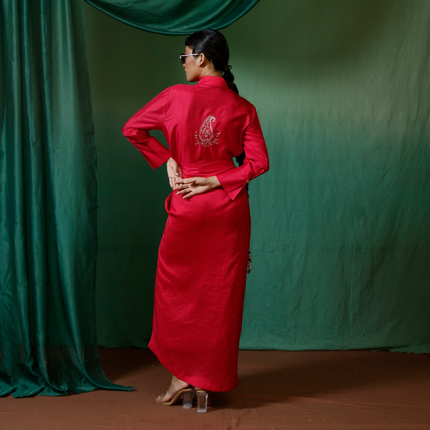 Roop drape skirt set