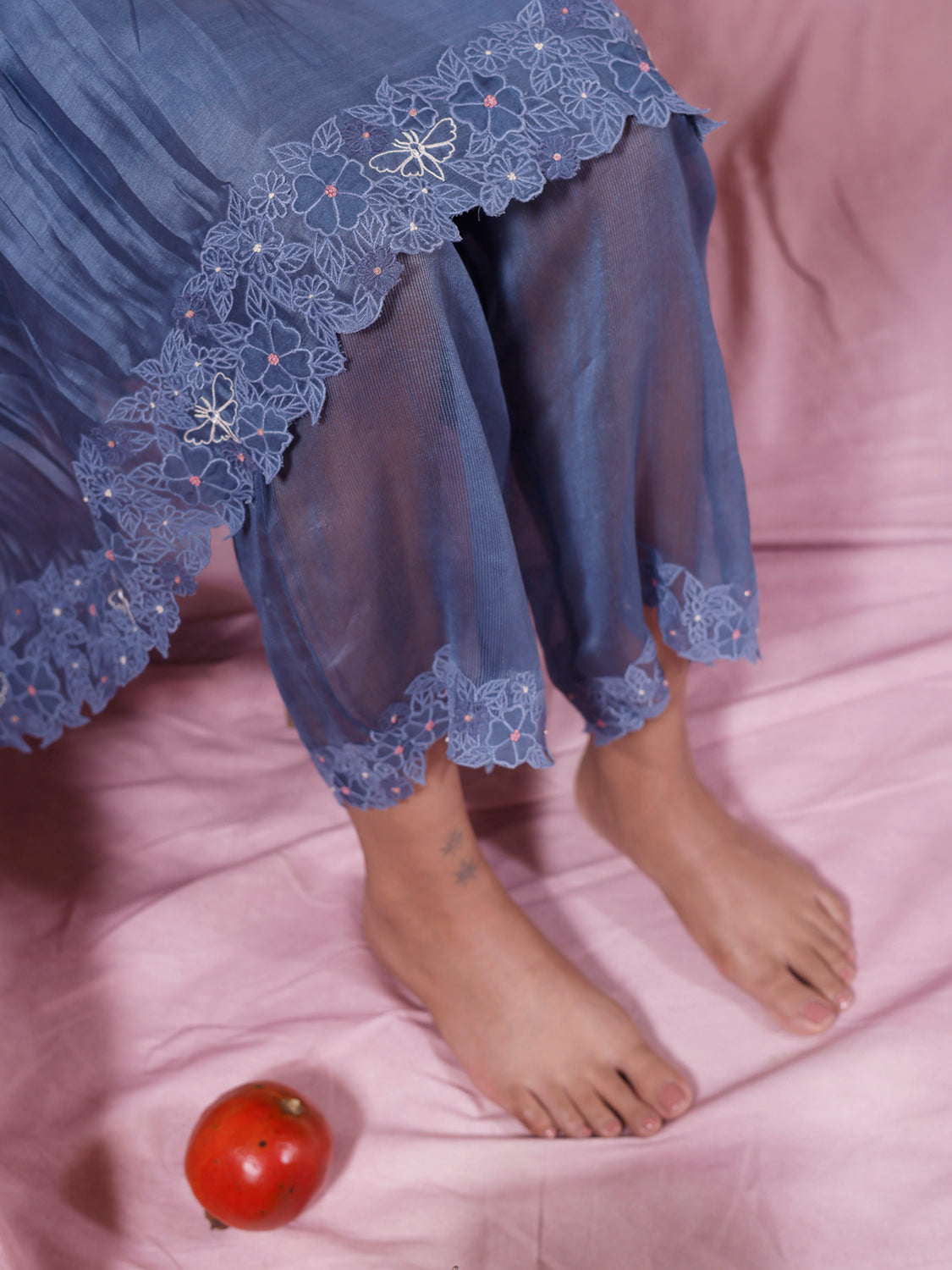 The blue floral outfit