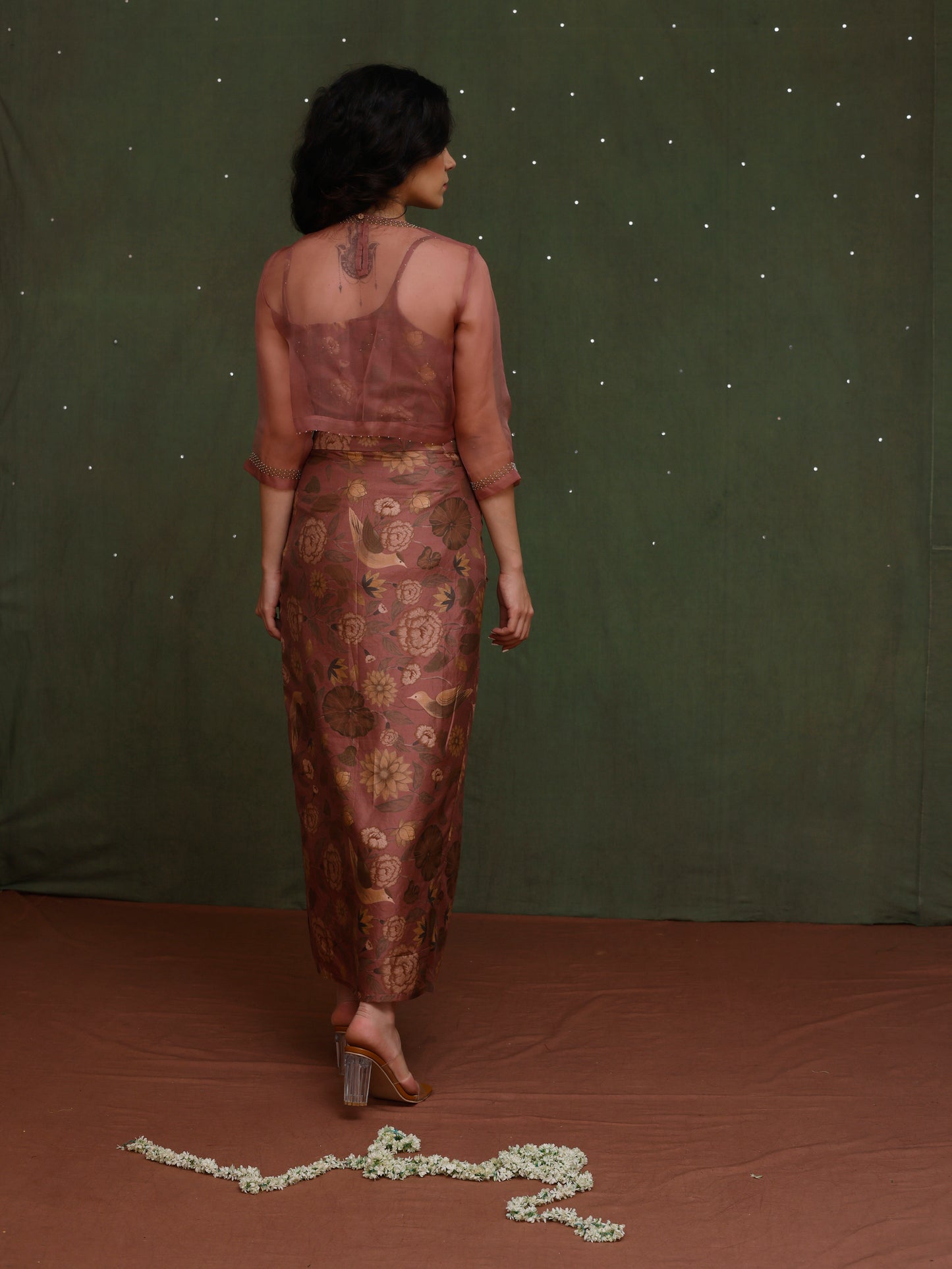 Akasha Outfit