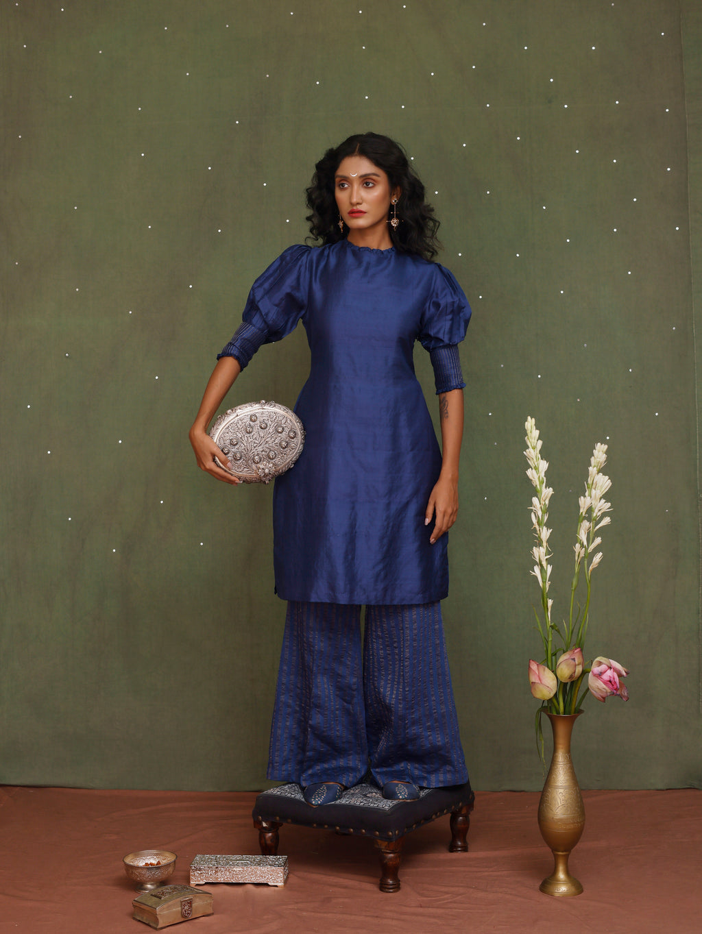 Amavasya Outfit