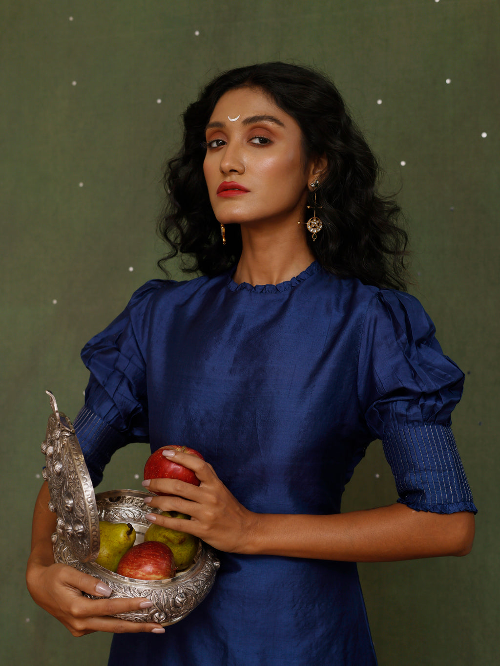 Amavasya Outfit