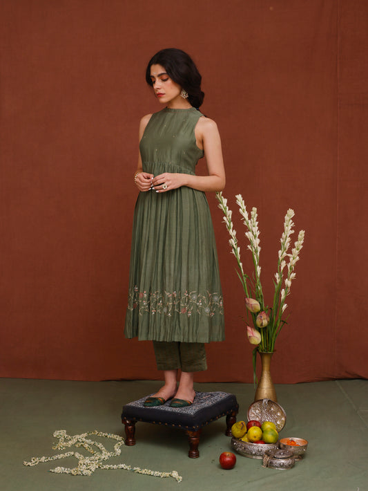 Nidhi Outfit